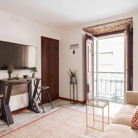 The Princeling's Getaway Daire